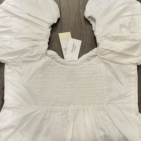 NWT Abercrombie & Fitch Ruched Puff Sleeve Mini Dress - Picture 8 of 8